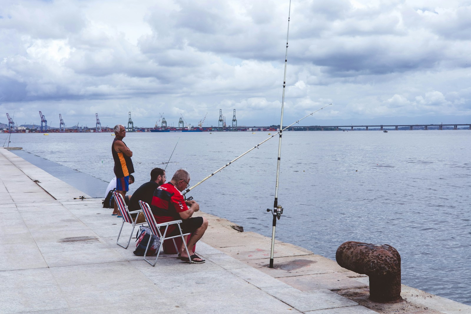 Black Sea Bass Fishing for Beginners in 2026: Simple Tackle, Better Rigs, and Where to Start